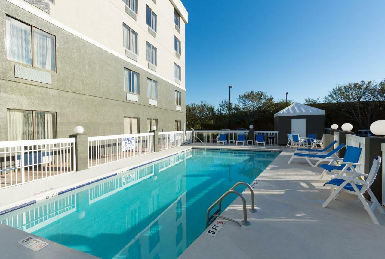 La Quinta Inn By Wyndham North Myrtle Beach Exterior photo